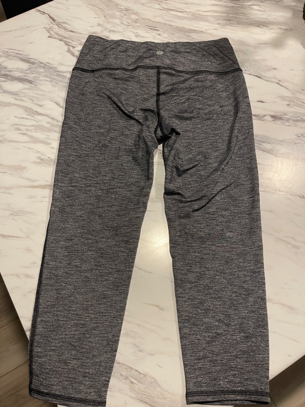 Athelta womens Heather Gray Active Capri Leggings